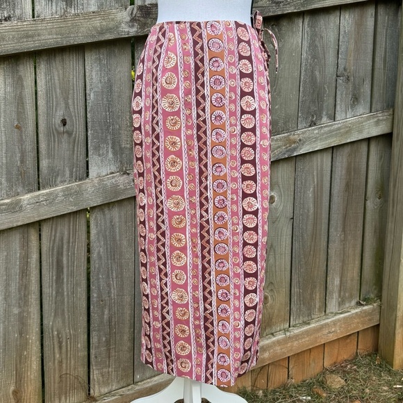 Medallion Stripe Maxi Wrap Skirt Sixe XS - Picture 3 of 10